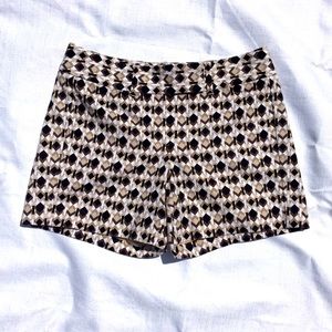 WHBM Tailored Shorts with Geometric Pattern Size 00